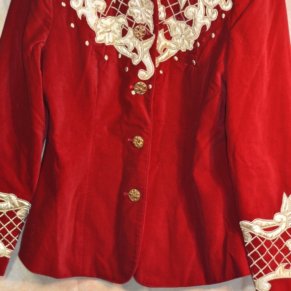 REd Velvet Blazer Embellished in Gold Applicae Sz 38 /M - Picture 9 of 10